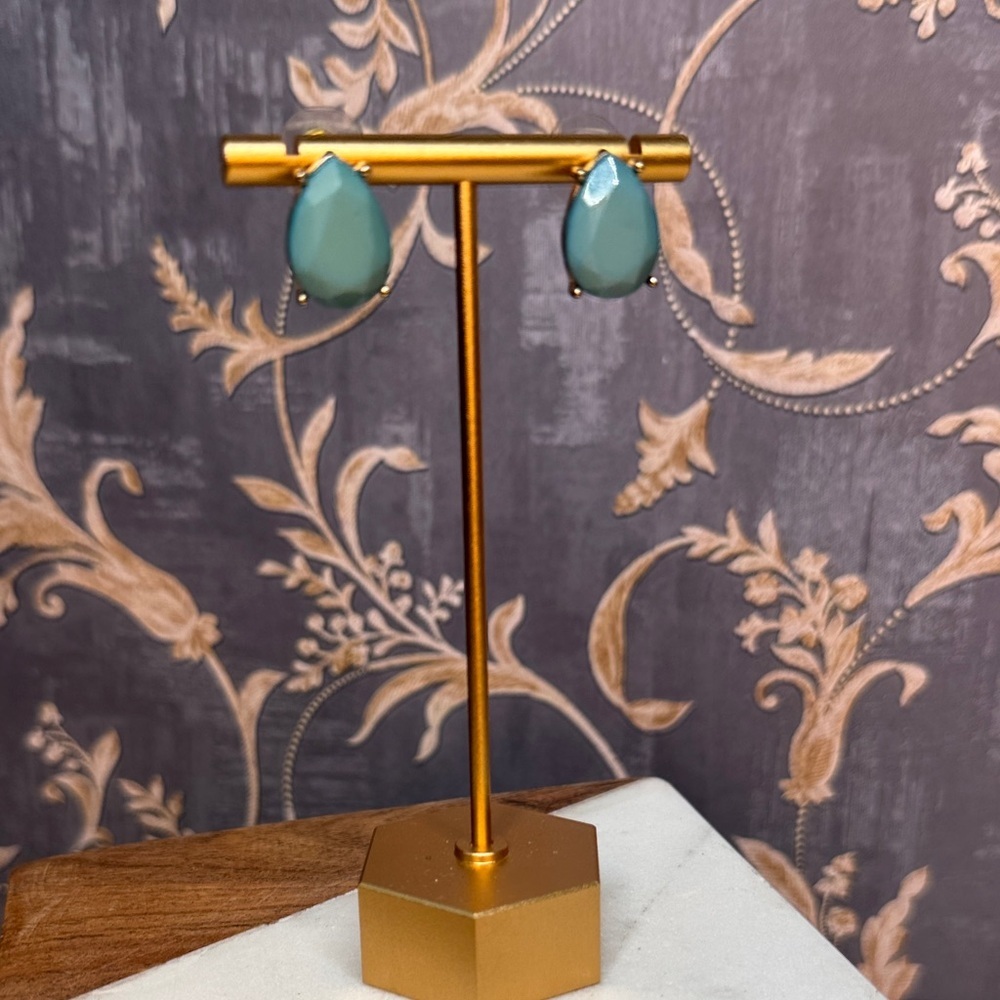 Vintage Estate Teardrop Stud Earrings in Gold and Teal Lot E43